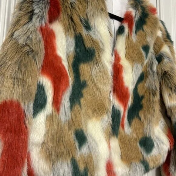 Colorblock Faux Fur Jacket – Small - NWT - Picture 3 of 7
